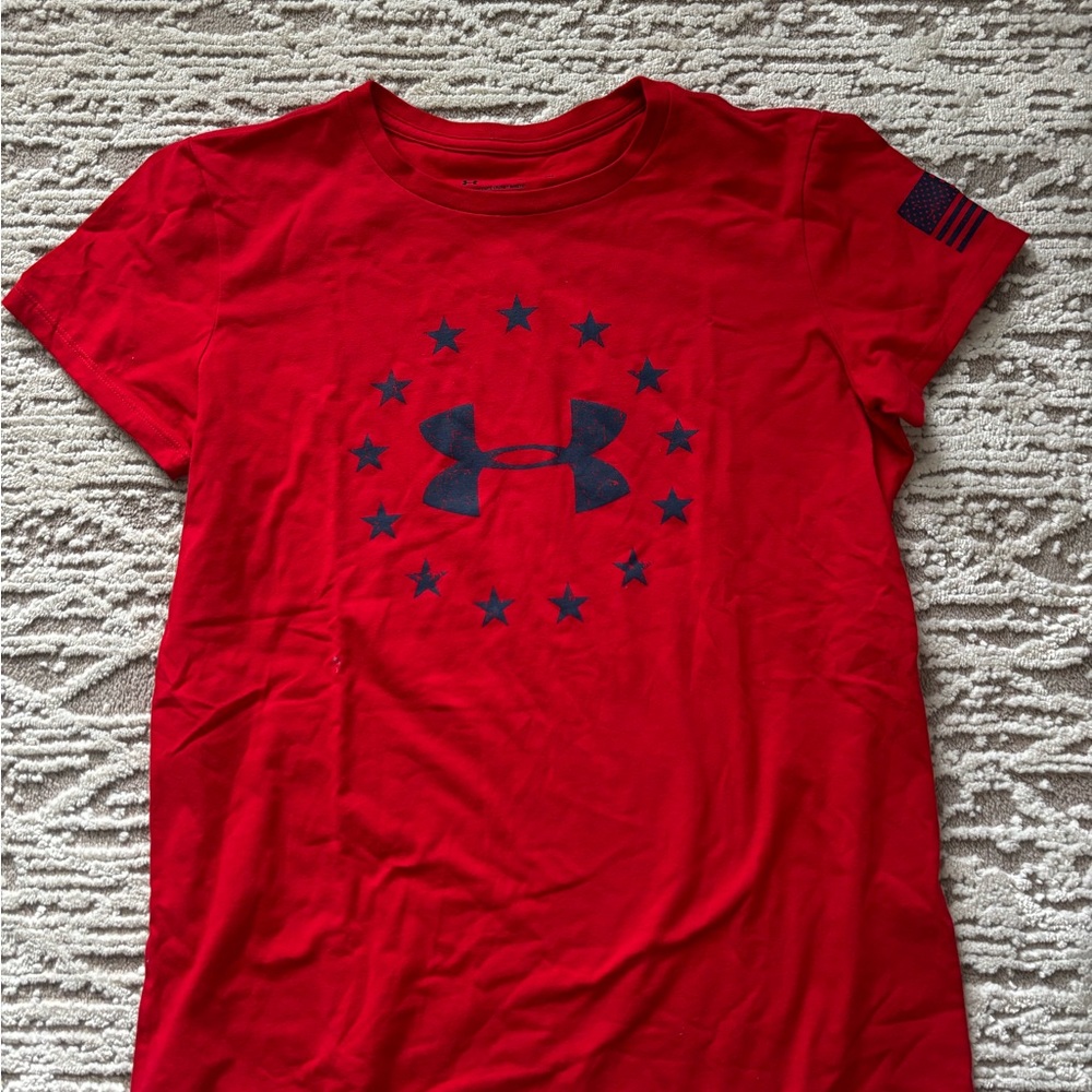 Under Armour Women’s Red Graphic T-Shirt